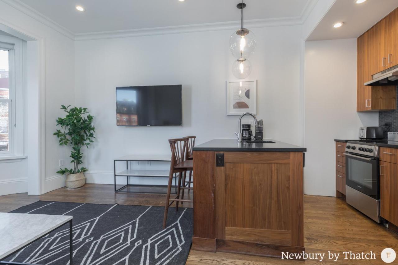 304 Newbury Street By Thatch Boston Extérieur photo